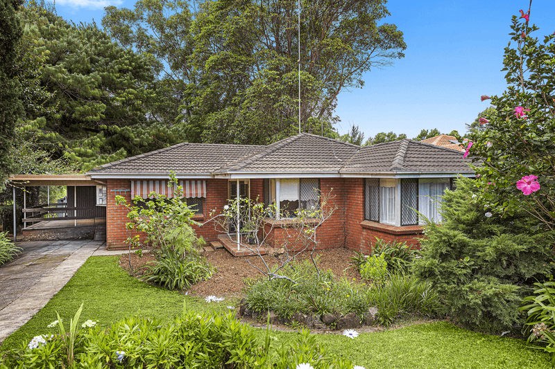 15 Langson Avenue, Figtree, NSW 2525