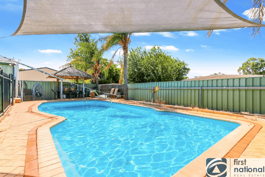 9 Fermoy Avenue, NORTHAM, WA 6401