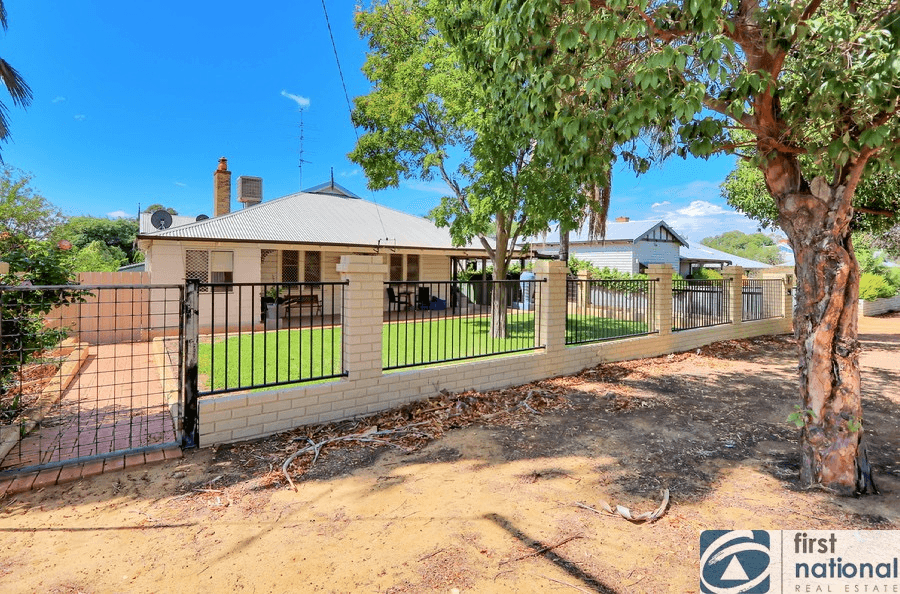 9 Fermoy Avenue, NORTHAM, WA 6401