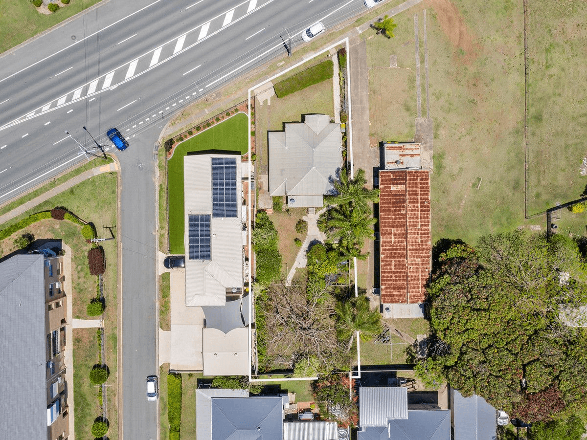 98 Hornibrook Esplanade, CLONTARF, QLD 4019