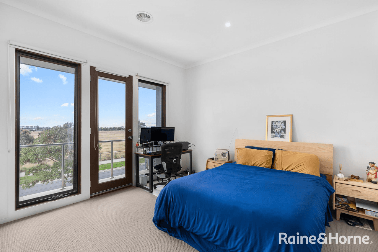 14 Stevenson Drive, WILLIAMS LANDING, VIC 3027