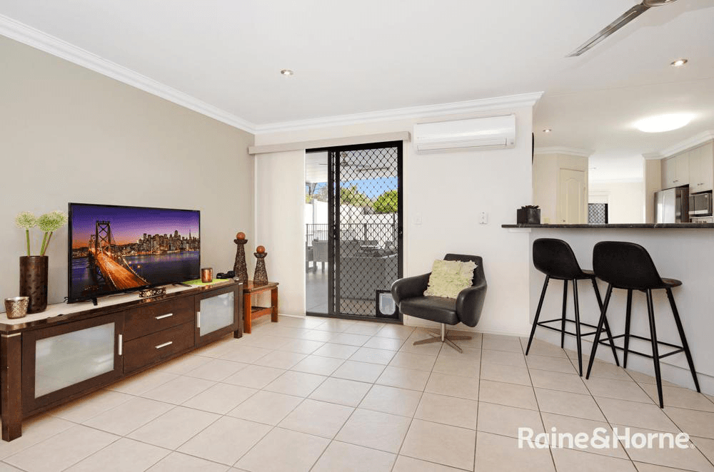 22 Leonie Court, NEW AUCKLAND, QLD 4680