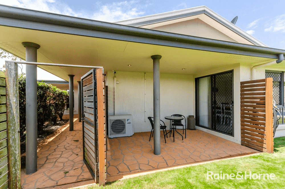 22 Leonie Court, NEW AUCKLAND, QLD 4680
