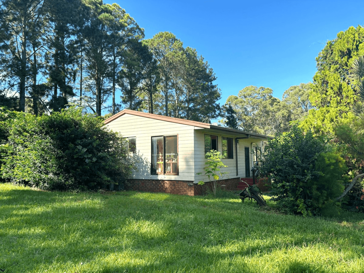 12 Jordan Street, MACLEAY ISLAND, QLD 4184