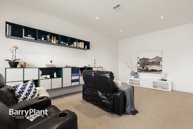 17 Rutland Avenue, Mount Eliza, VIC 3930