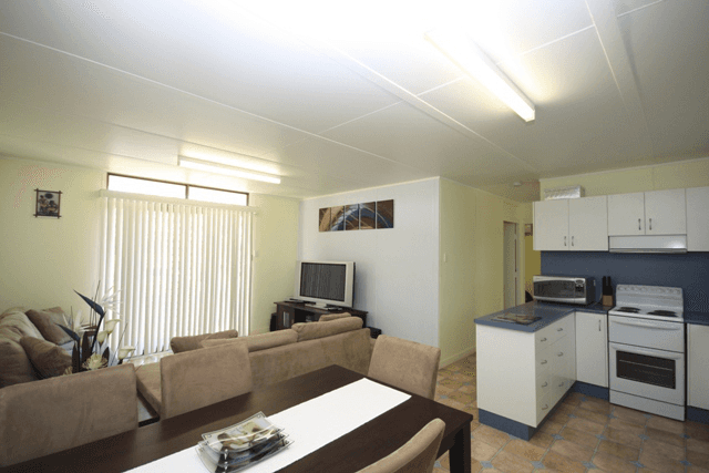 28 Plover Street, LONGREACH, QLD 4730