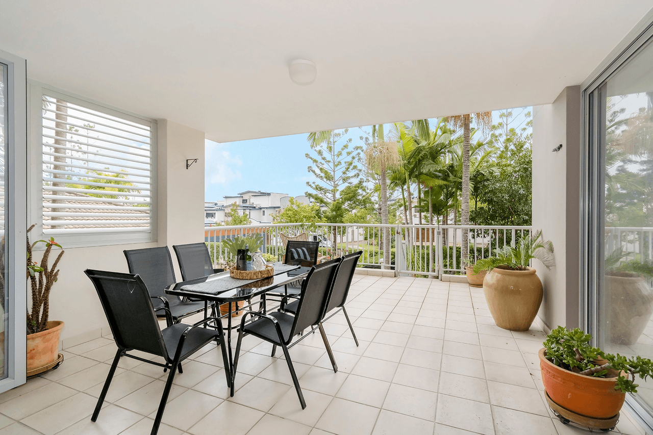 1/64 Riverwalk Avenue, ROBINA, QLD 4226