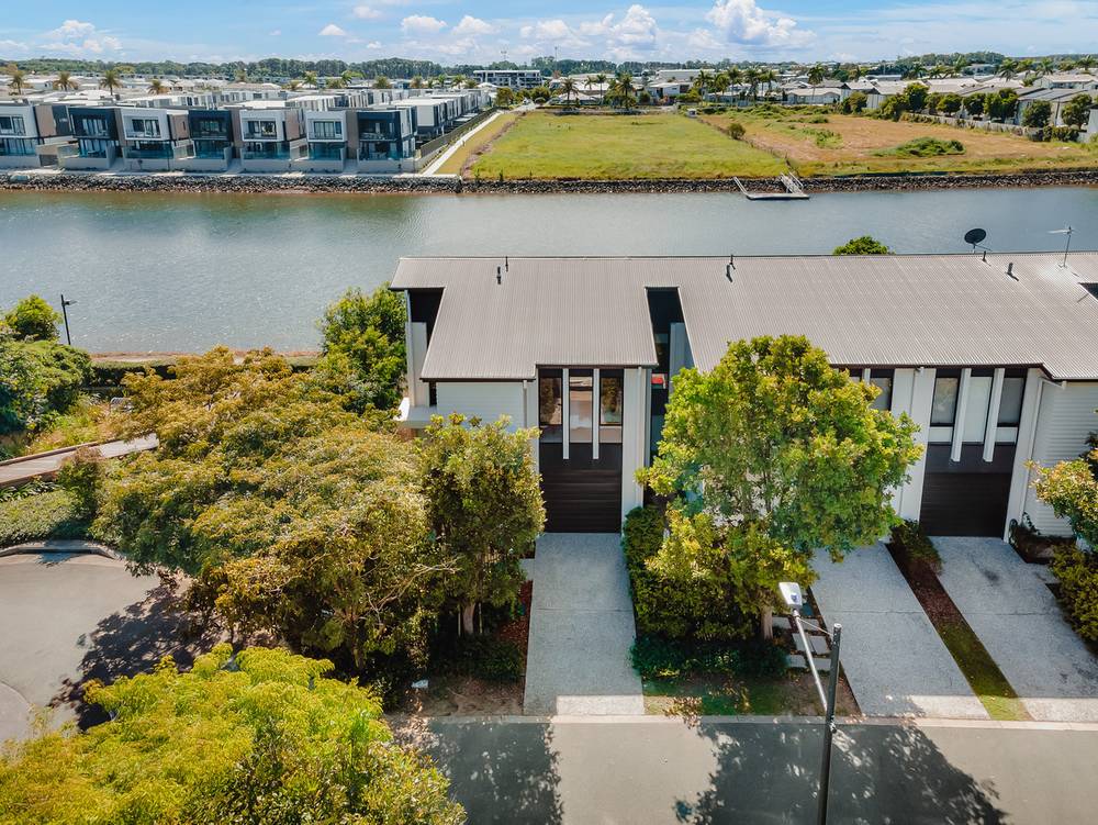 21/126 Marina Quays Boulevard, Hope Island, QLD 4212