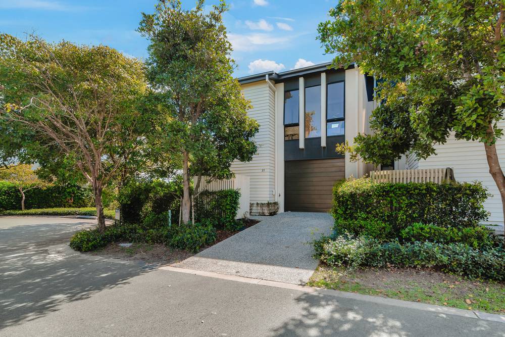 21/126 Marina Quays Boulevard, Hope Island, QLD 4212