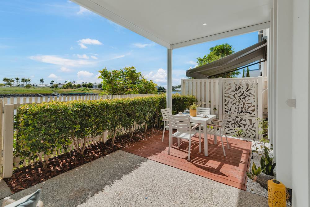 21/126 Marina Quays Boulevard, Hope Island, QLD 4212