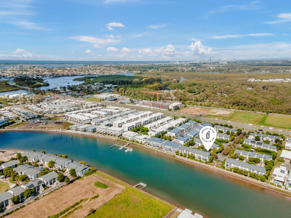 21/126 Marina Quays Boulevard, Hope Island, QLD 4212