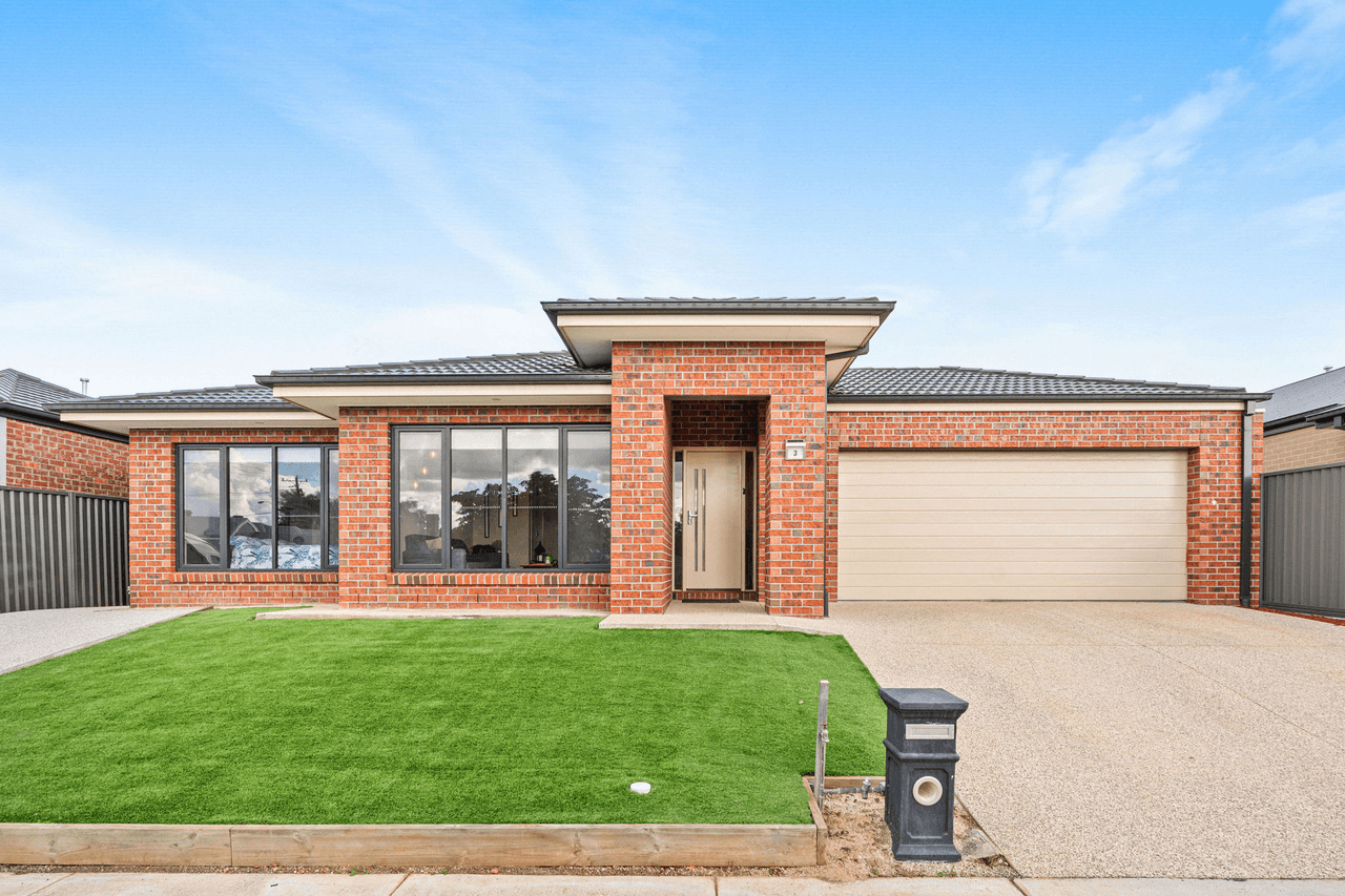 3 Canterbury Road West, LARA, VIC 3212