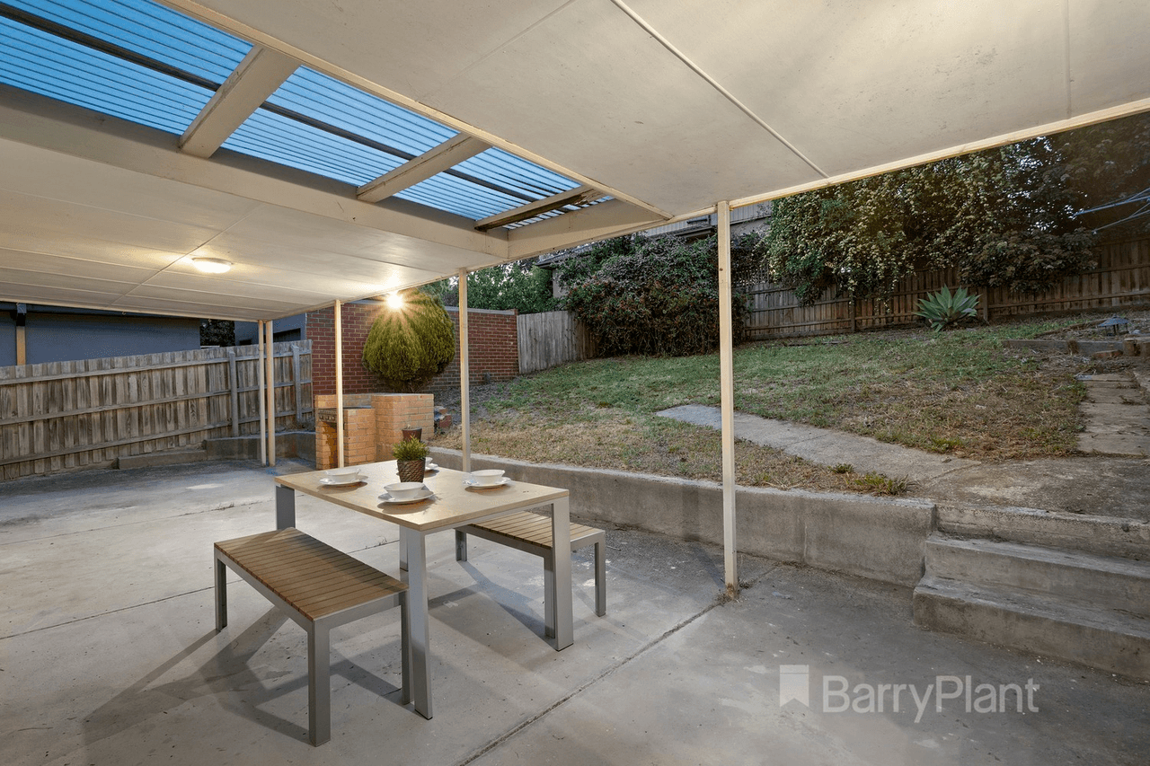 61 Macorna Street, Watsonia North, VIC 3087