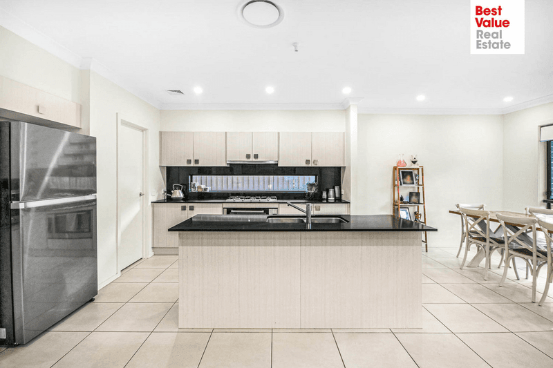 4 Leafy Street, JORDAN SPRINGS, NSW 2747