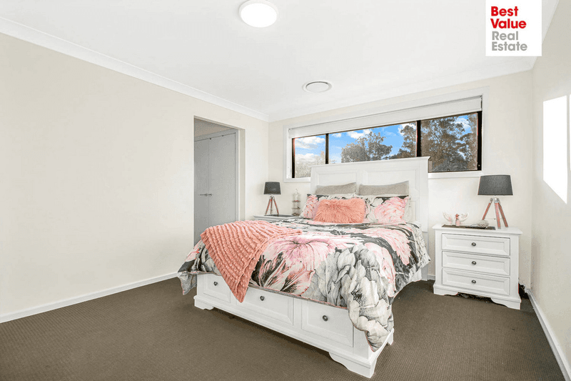 4 Leafy Street, JORDAN SPRINGS, NSW 2747