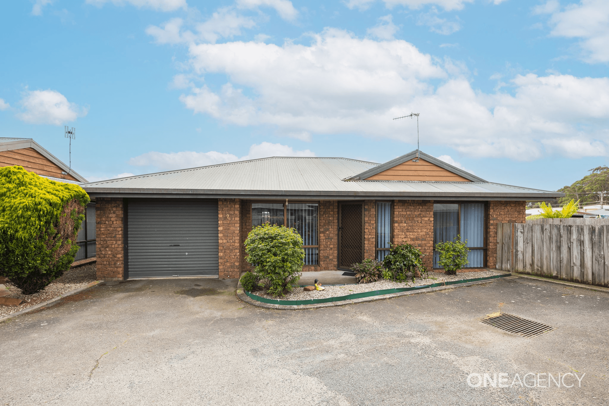 2/5 Brady Place, Somerset, TAS 7322