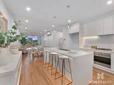 31/66 Lambert Road, INDOOROOPILLY, QLD 4068