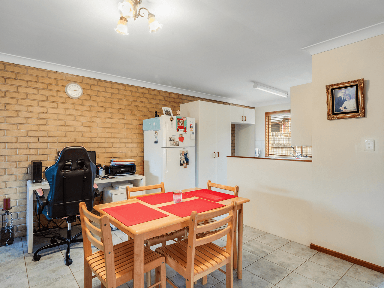 1 &amp; 2/9 Gabrielle Street, KEARNEYS SPRING, QLD 4350