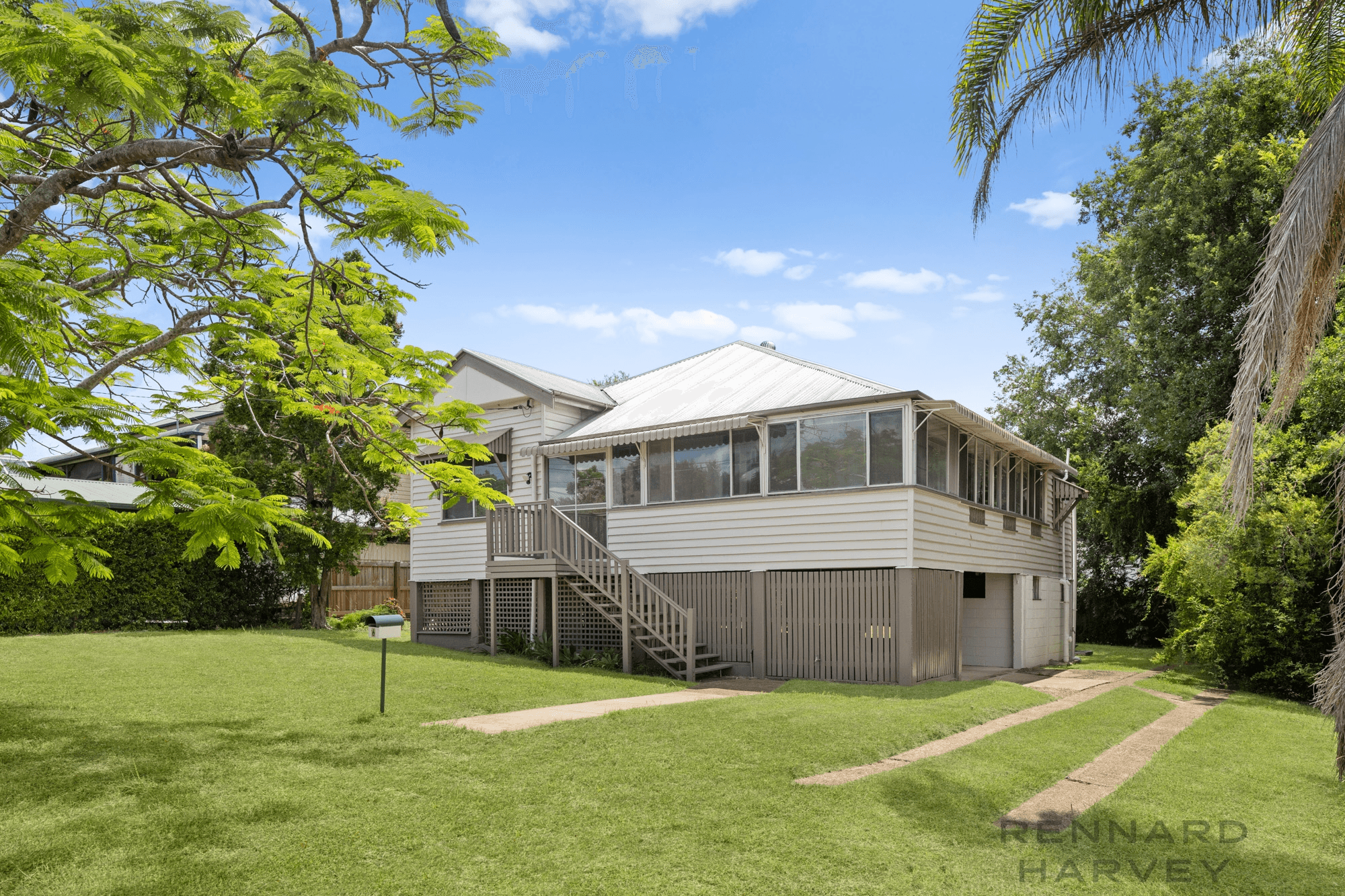 6 Spring Street, East Ipswich, QLD 4305