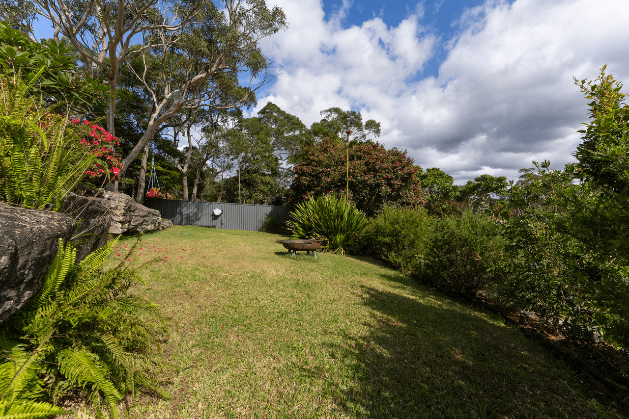 43 Halls Road, HELENSBURGH, NSW 2508