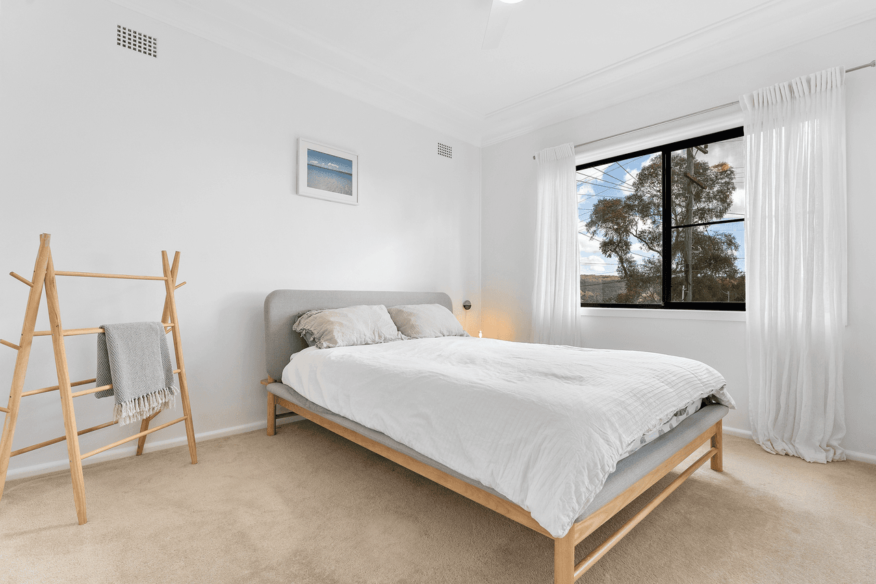 43 Halls Road, HELENSBURGH, NSW 2508