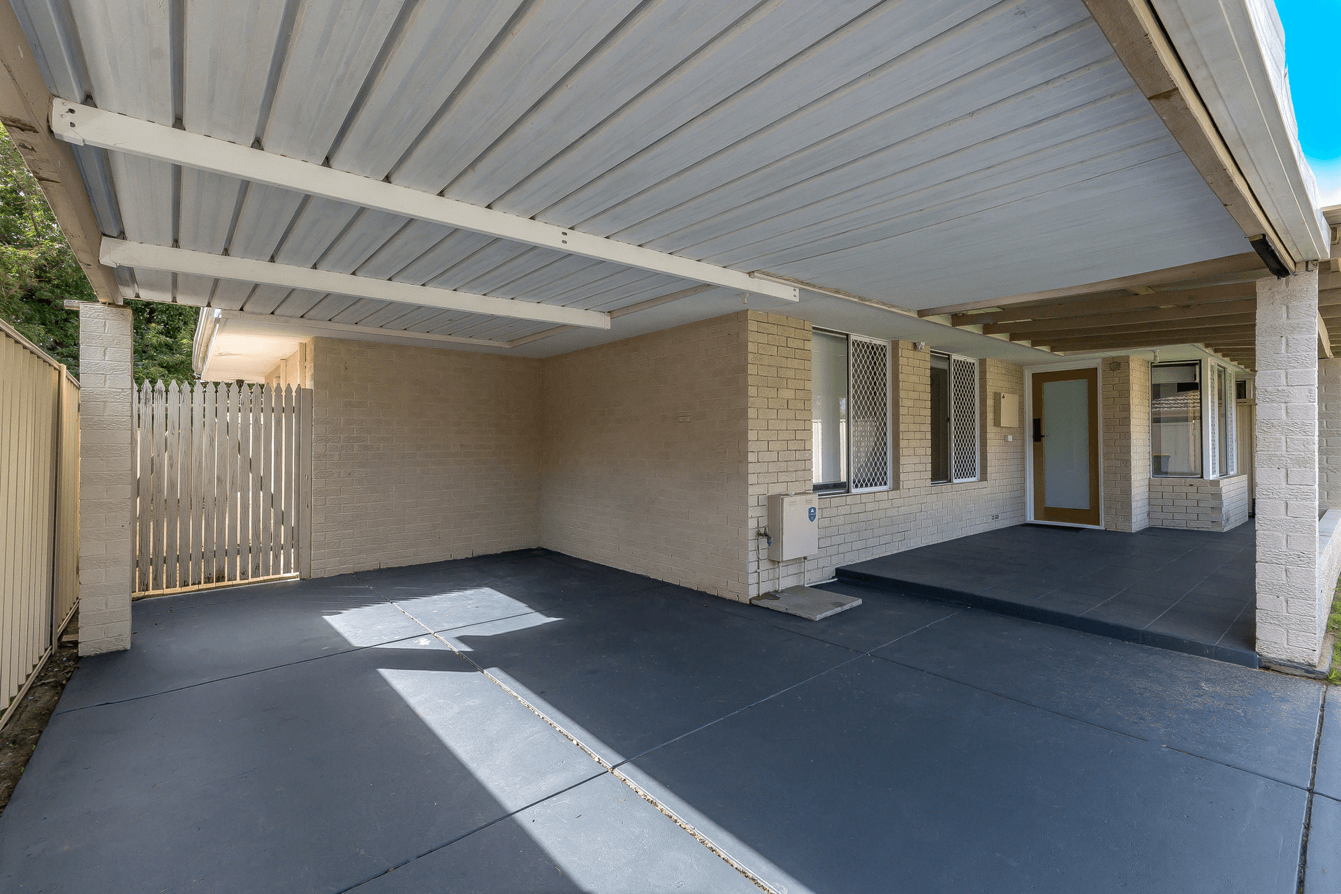 4 Kurrajong Way, Camillo, WA 6111