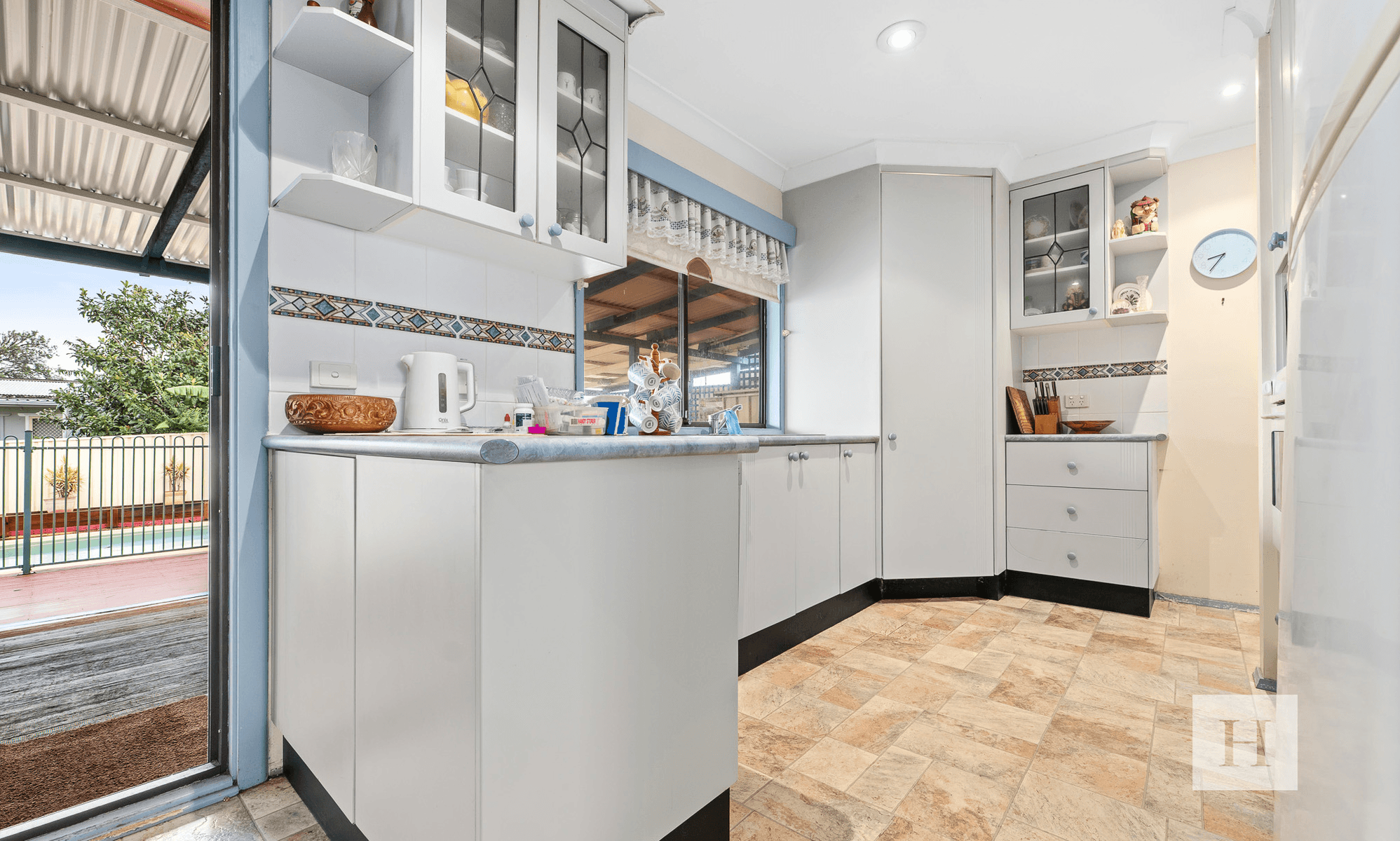 24 Balmoral Drive, Gorokan, NSW 2263