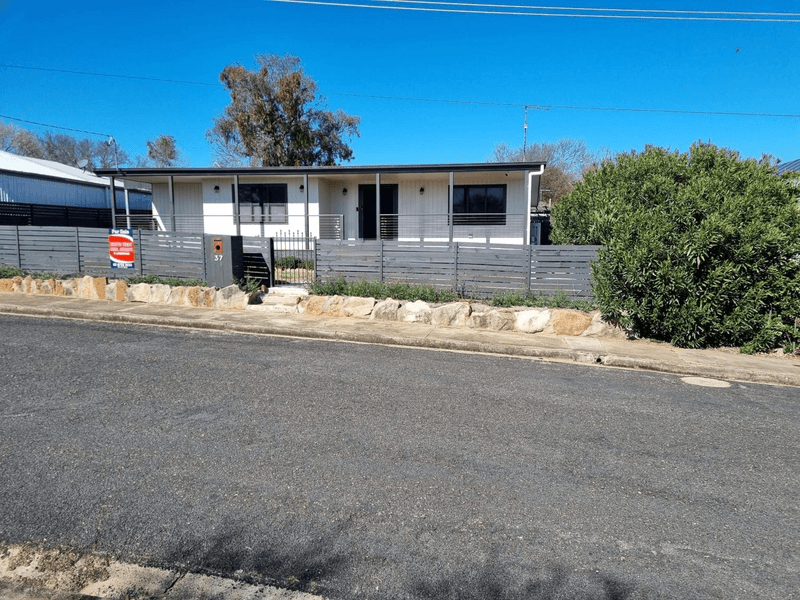 37 Stewart Avenue, WARIALDA, NSW 2402