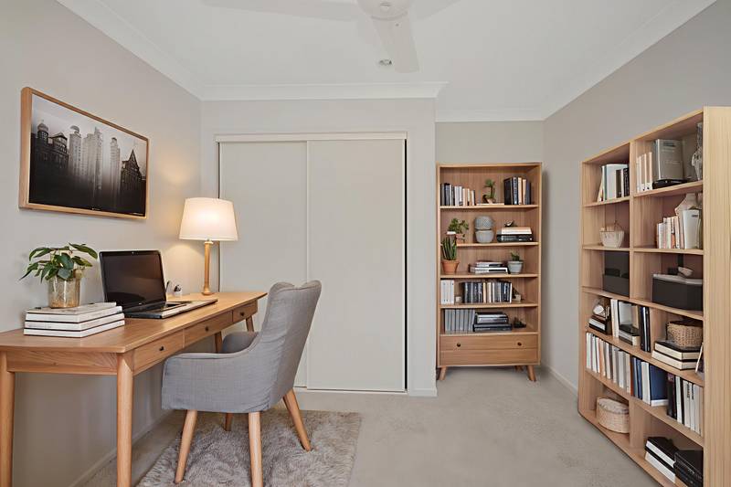 98 Ingles Drive, REDBANK PLAINS, QLD 4301