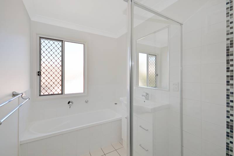 98 Ingles Drive, REDBANK PLAINS, QLD 4301