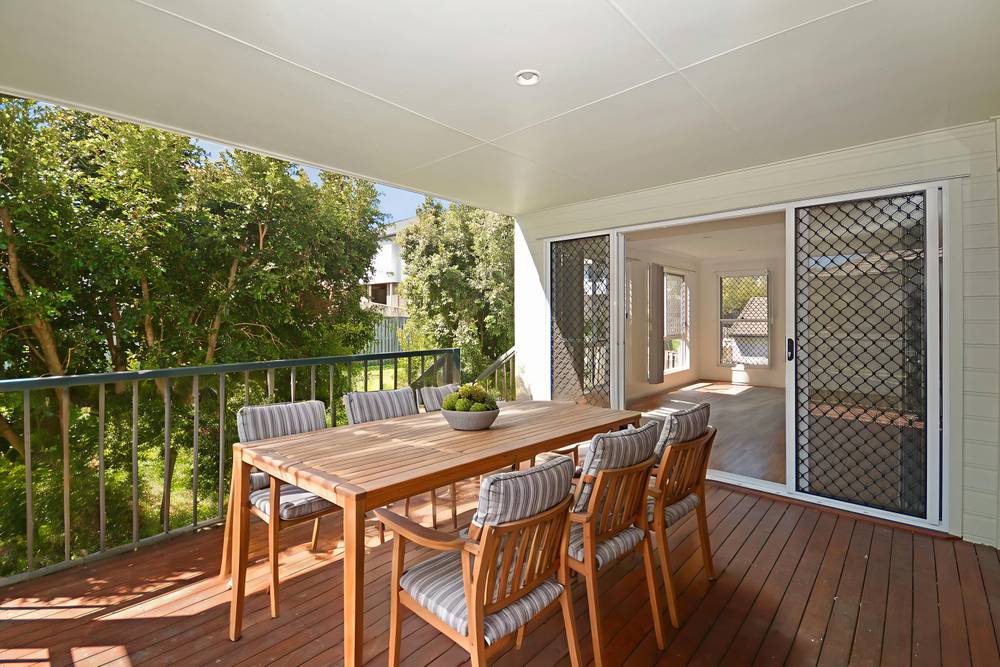 98 Ingles Drive, REDBANK PLAINS, QLD 4301