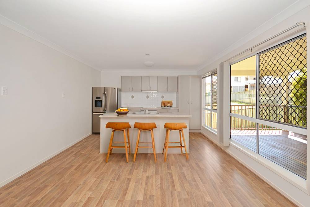 98 Ingles Drive, REDBANK PLAINS, QLD 4301