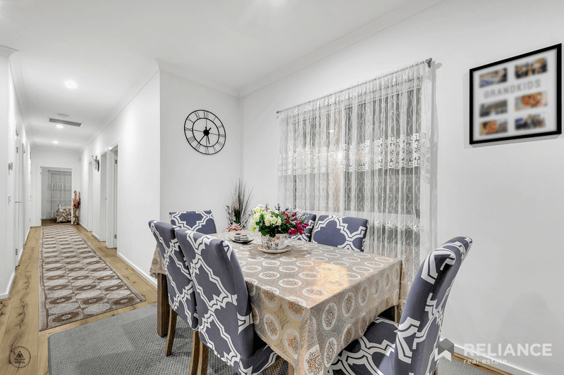 2/21 Cotton Field Way, Brookfield, VIC 3338