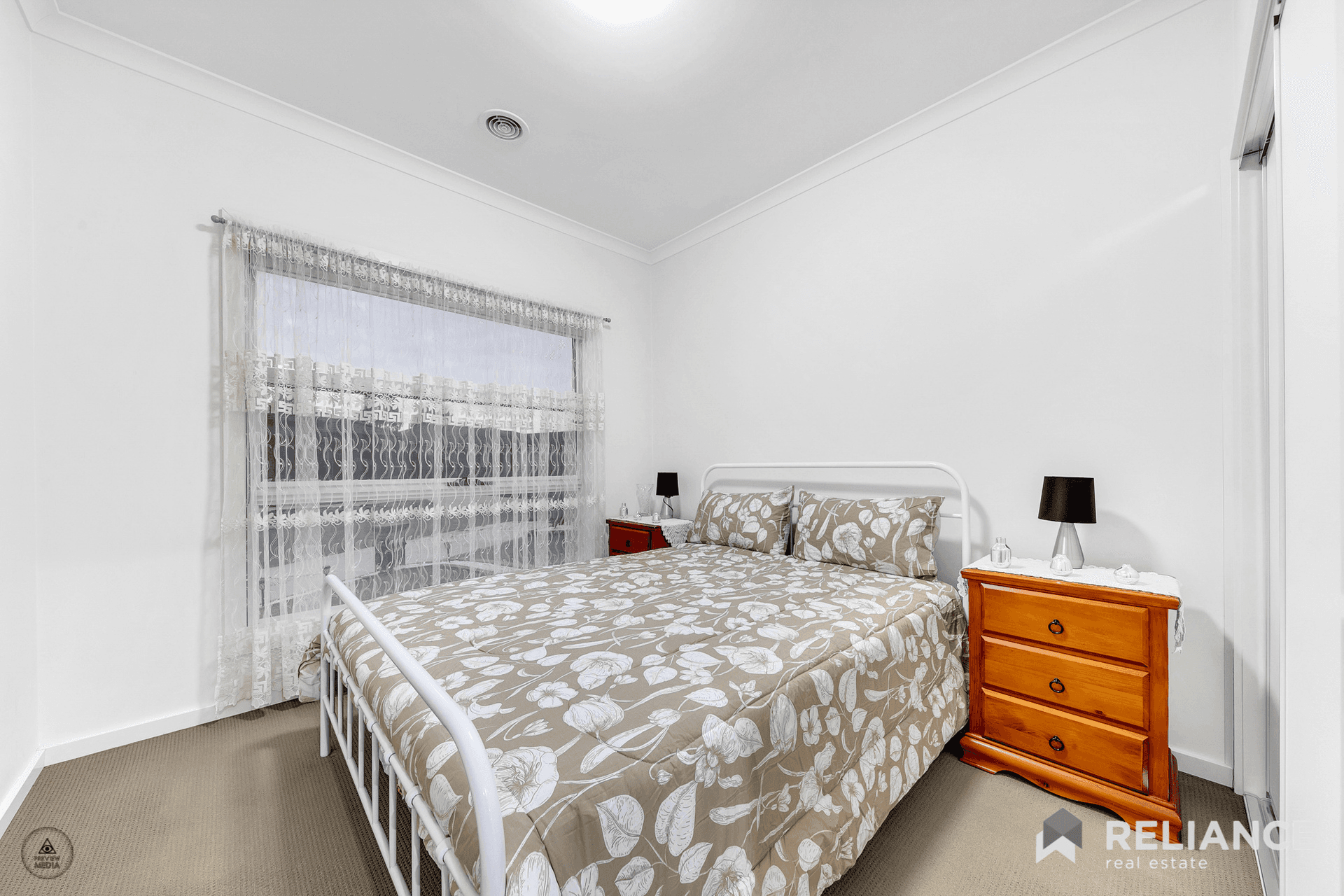 2/21 Cotton Field Way, Brookfield, VIC 3338