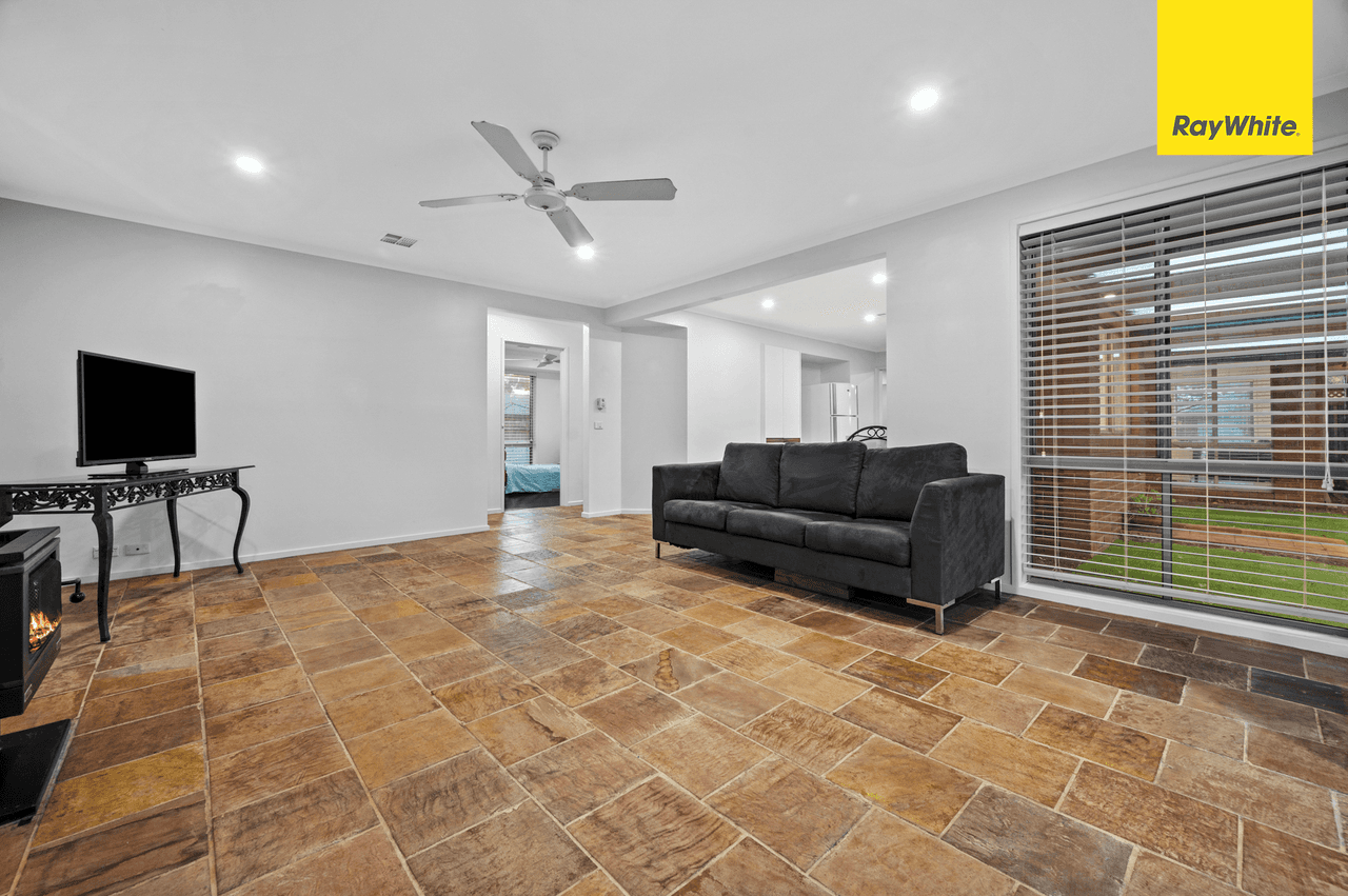 4 Nambet Place, KURUNJANG, VIC 3337