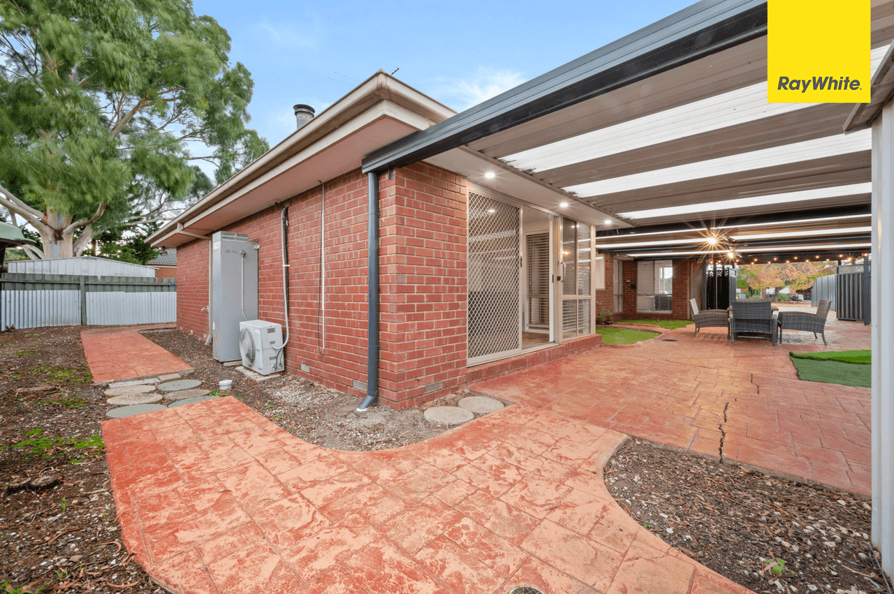 4 Nambet Place, KURUNJANG, VIC 3337