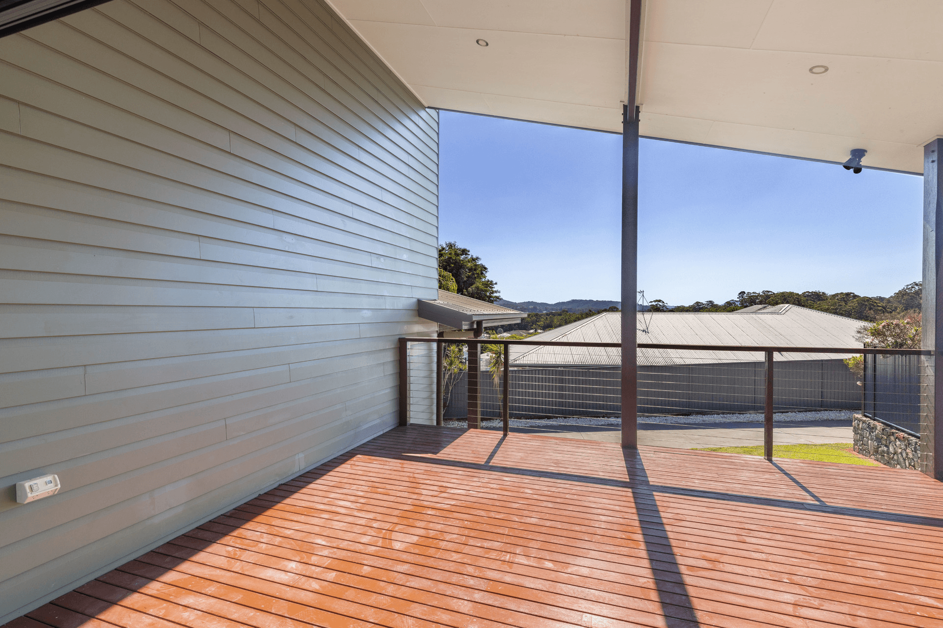 6 Cooee Court, Coes Creek, QLD 4560