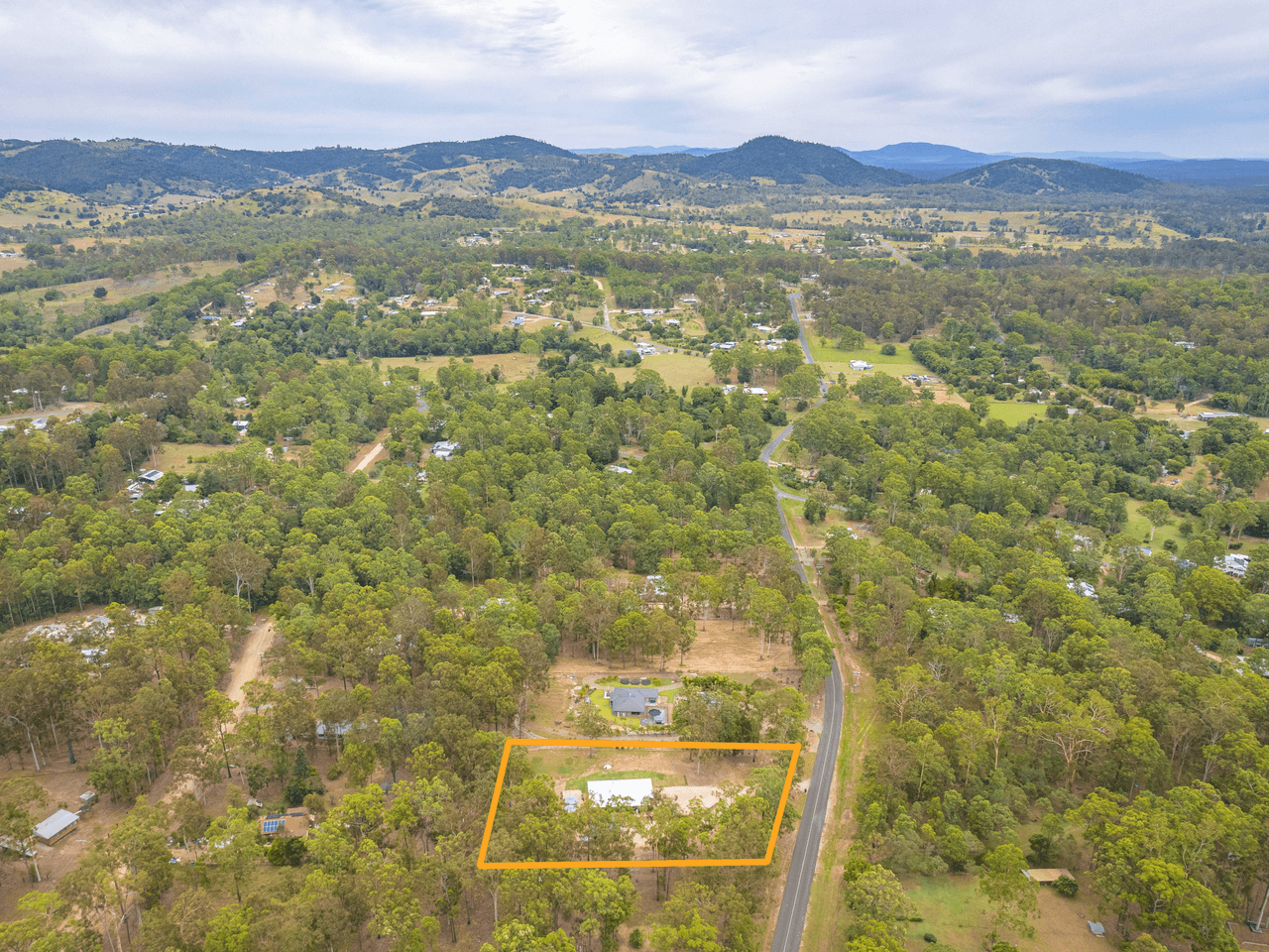 220 Arborten Rd, Glenwood, QLD 4570