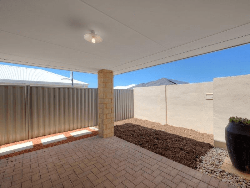 6 Tinos Lane, ALKIMOS, WA 6038