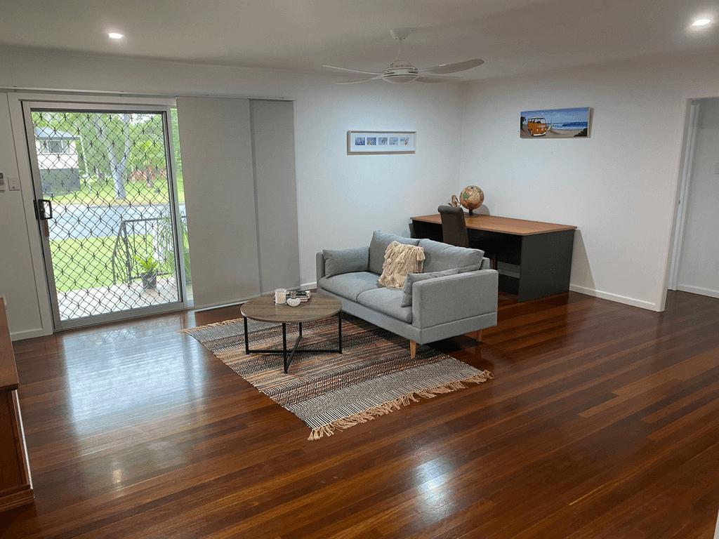 285 Torquay Terrace, TORQUAY, QLD 4655