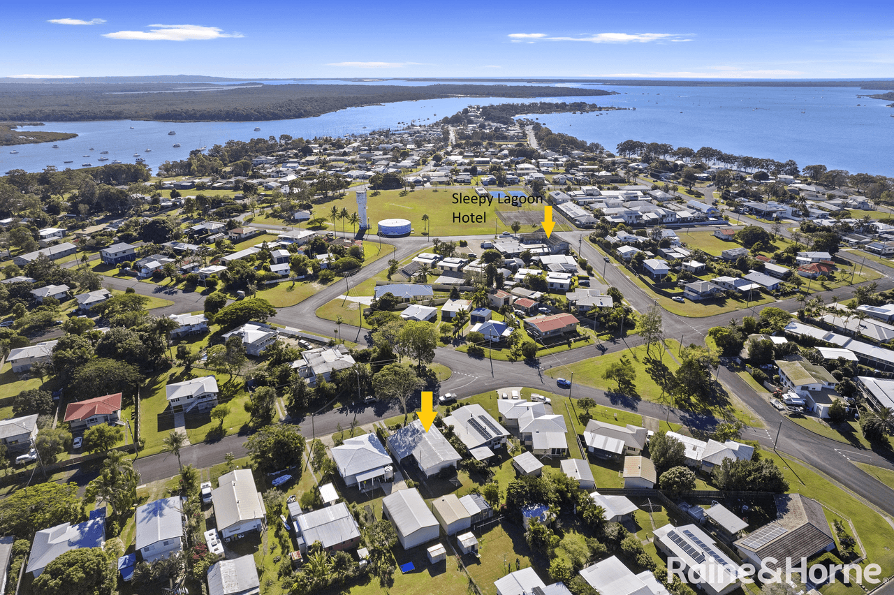 30 Tailor Street, TIN CAN BAY, QLD 4580