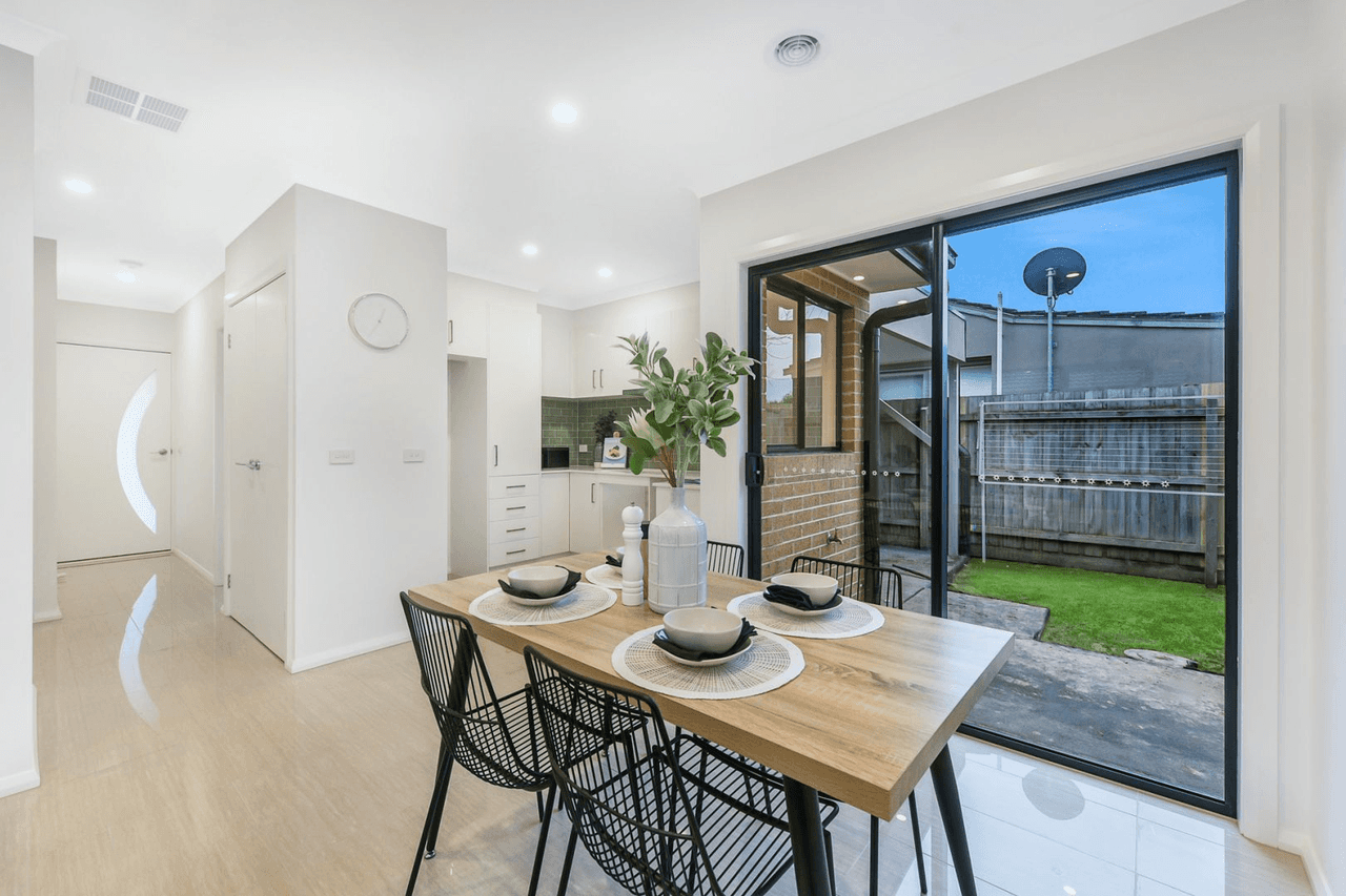 6/30-32 Parkland Avenue, HAMPTON PARK, VIC 3976