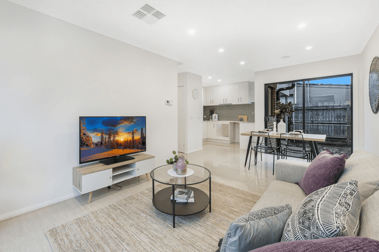 6/30-32 Parkland Avenue, HAMPTON PARK, VIC 3976
