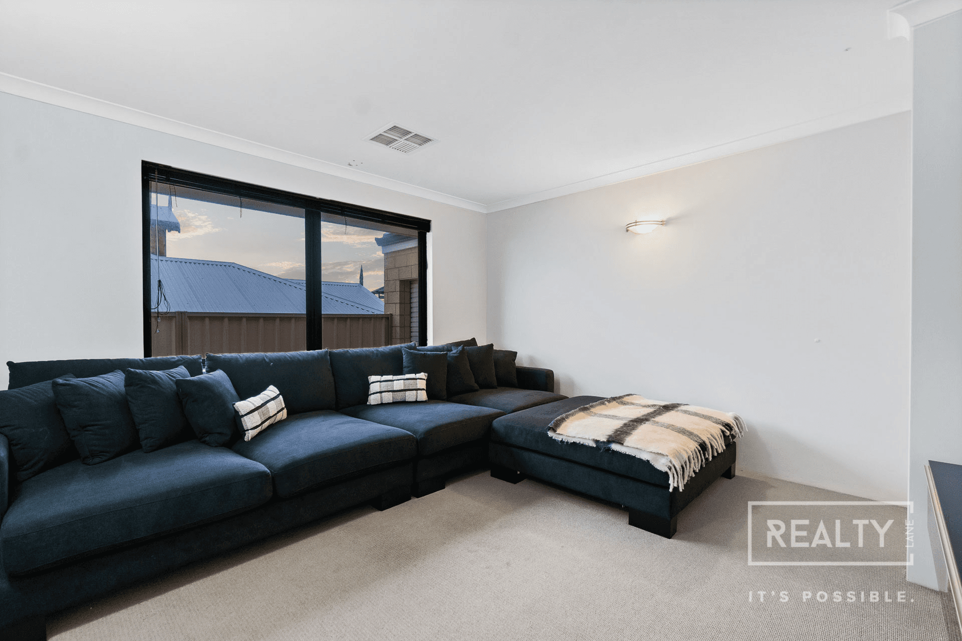 26 Capri Leone Way, Sinagra, WA 6065