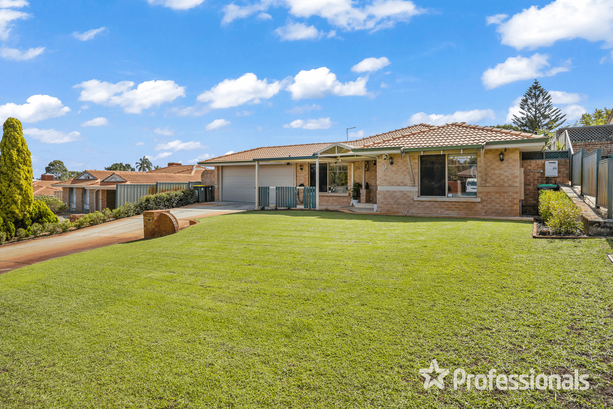 39 Milstead Way, MARANGAROO, WA 6064