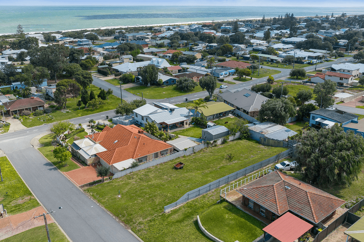 2 Atwick Court, Madora Bay, WA 6210