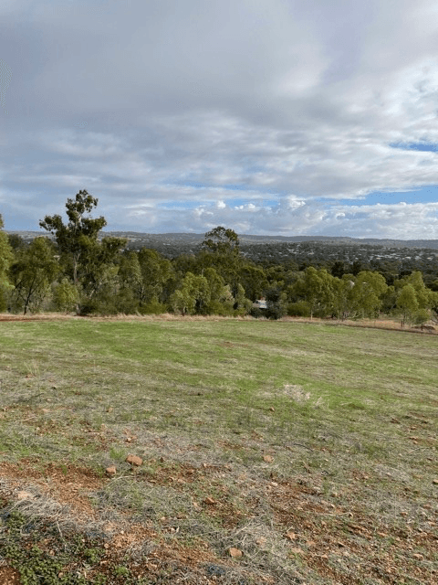 15 Herbert  Road, YORK, WA 6302