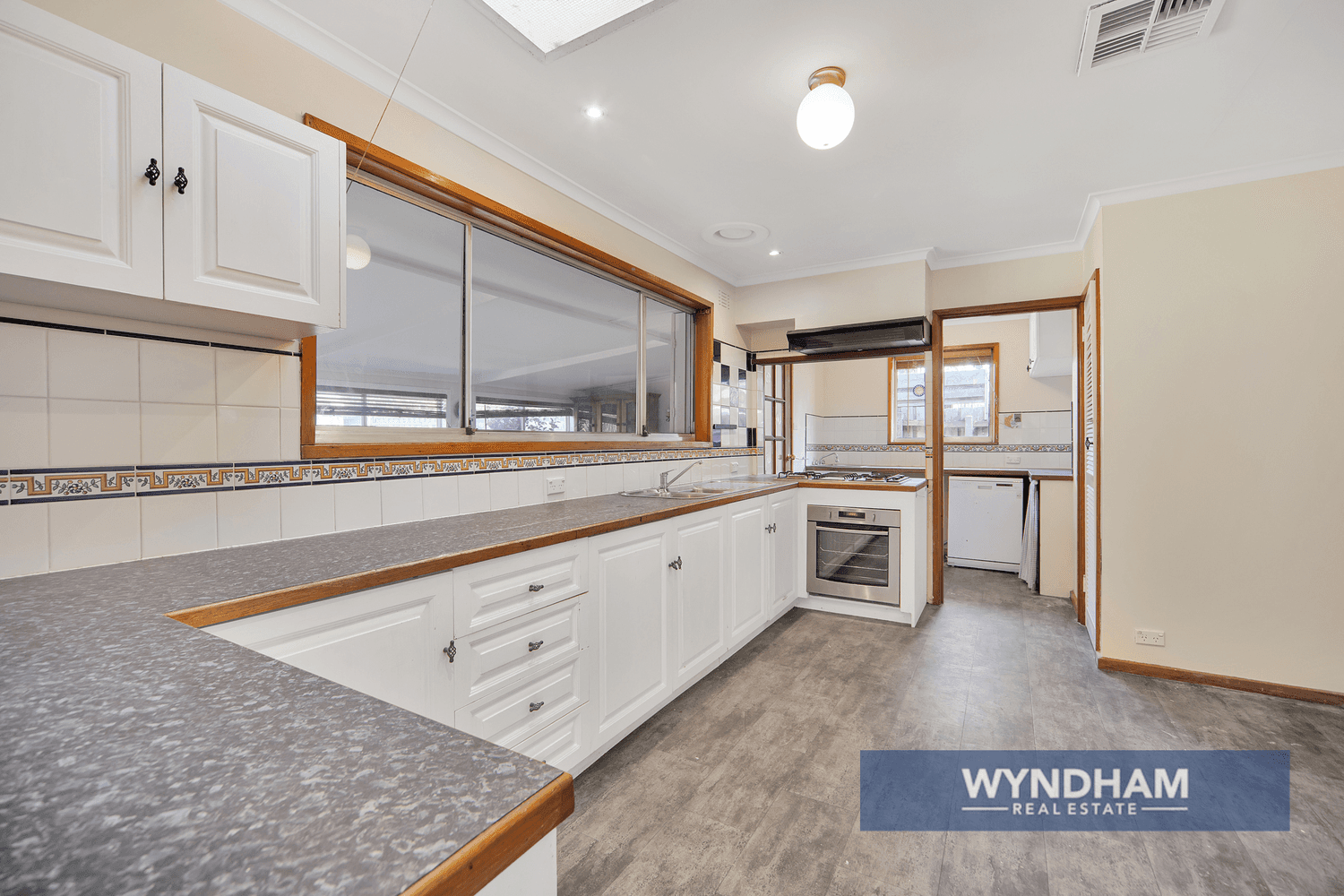 43 Windsor Avenue, Wyndham Vale, VIC 3024