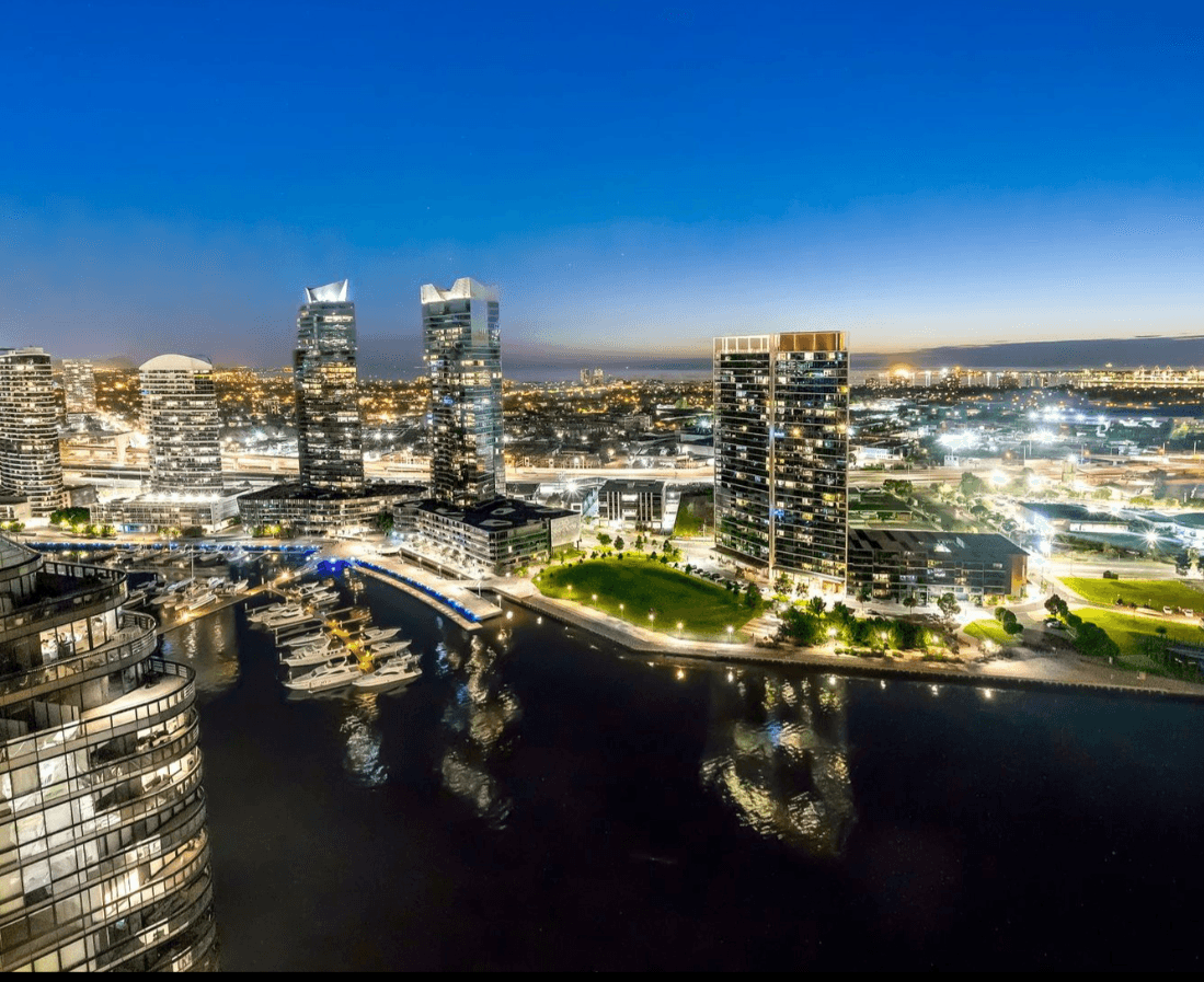 2902N/883 Collins Street, DOCKLANDS, VIC 3008