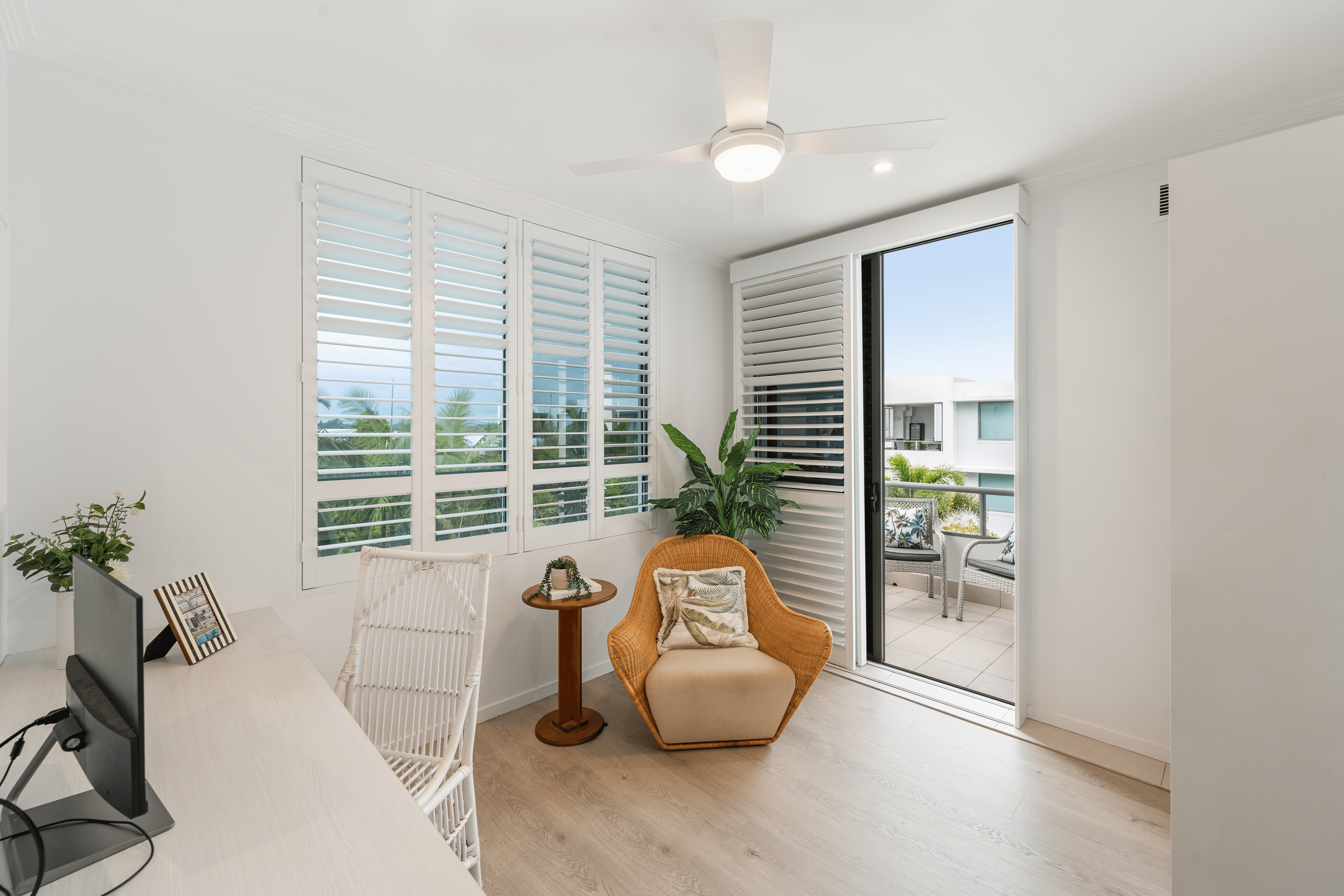 16i/28 Bayview Street, RUNAWAY BAY, QLD 4216